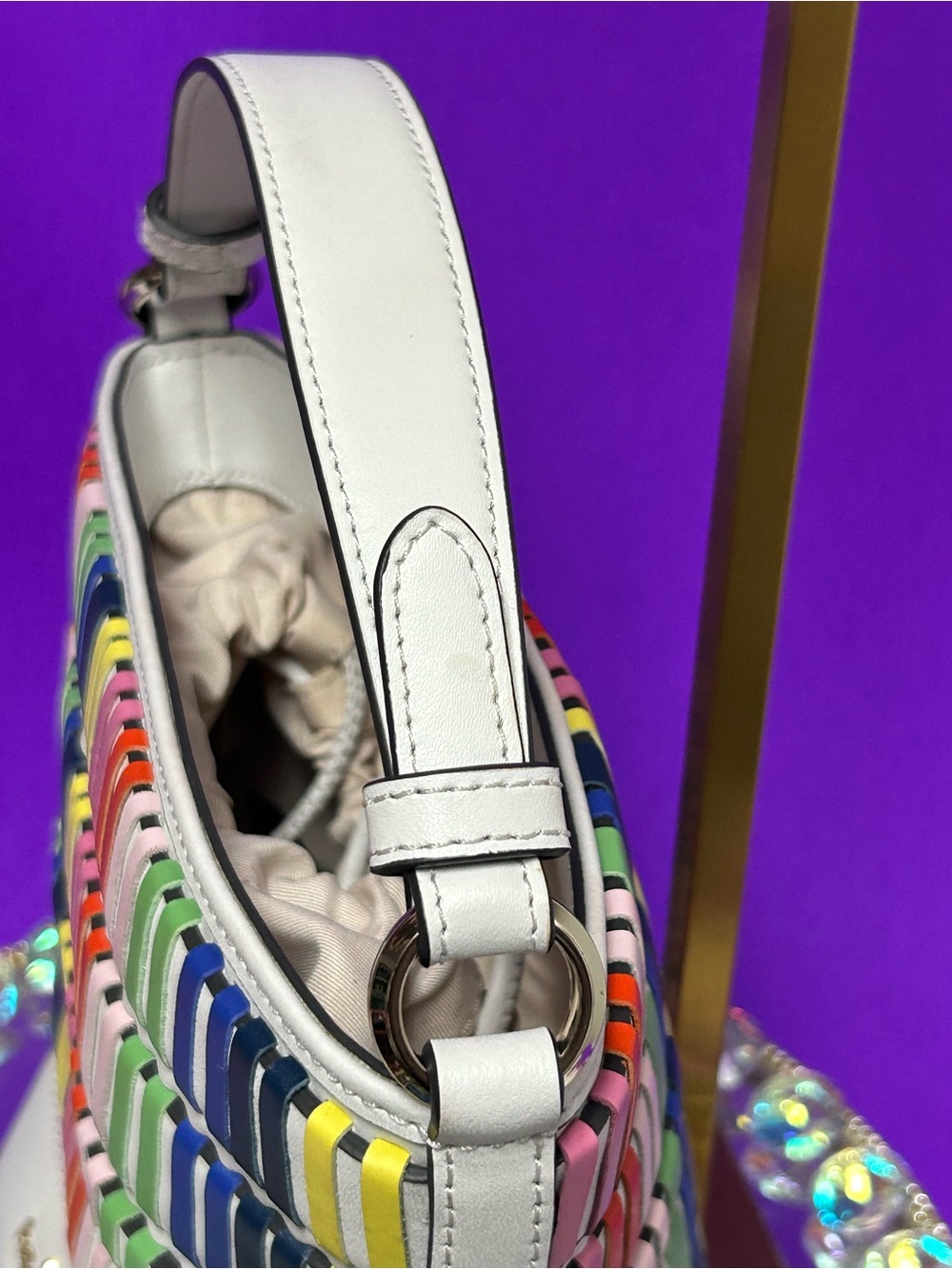 kate spade White Multicolor Woven Stripe Bucket Tote Approx. 110 x 6 x 5 - Picture 7 of 17